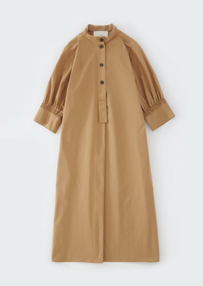 Studio Nicholson Knoll Dress Sand – Bild 4