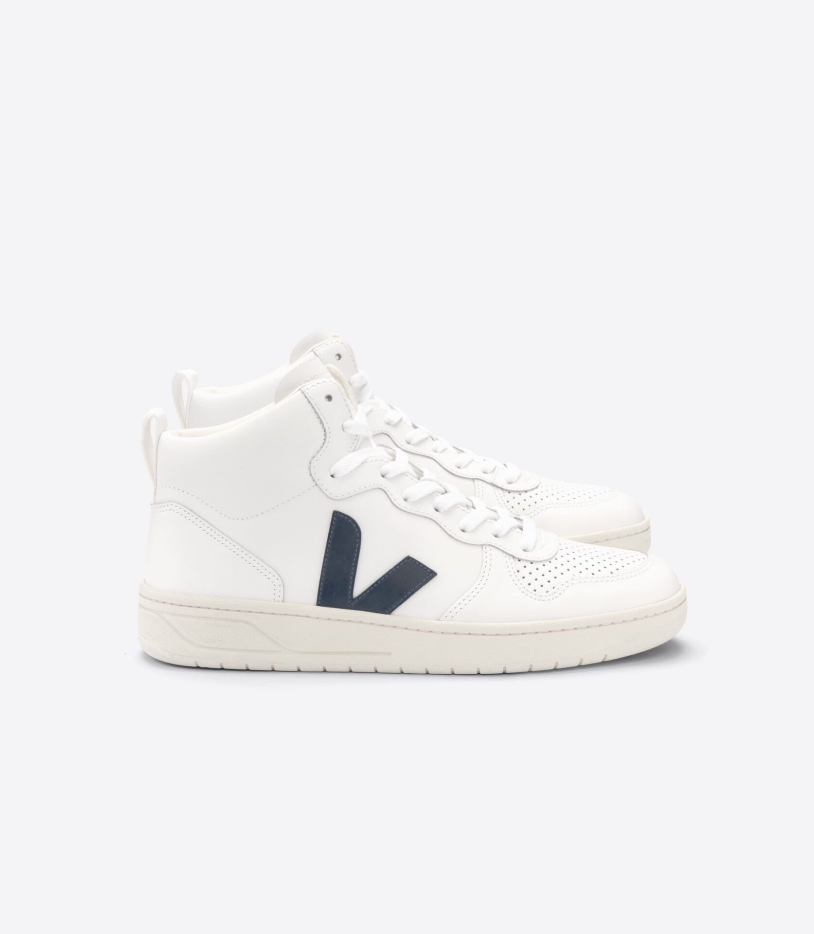 VEJA // V-15 Leather-White-Nautico